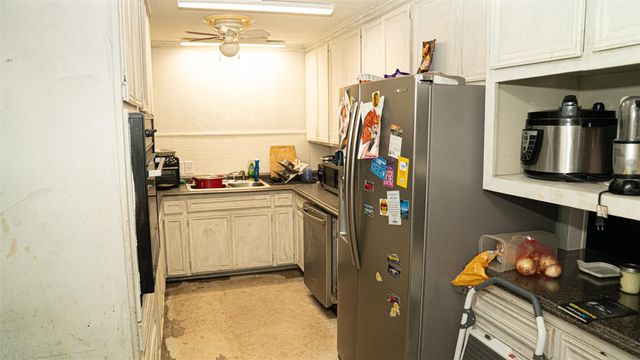 7735 Coburn Drive, Beaumont, TX 77707