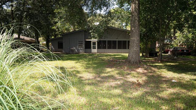 7735 Coburn Drive, Beaumont, TX 77707