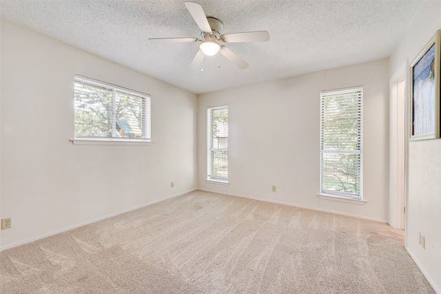 110 LA Jolla Street, Mabank, TX 75156