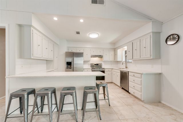 110 LA Jolla Street, Mabank, TX 75156