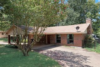 110 LA Jolla Street, Mabank, TX 75156
