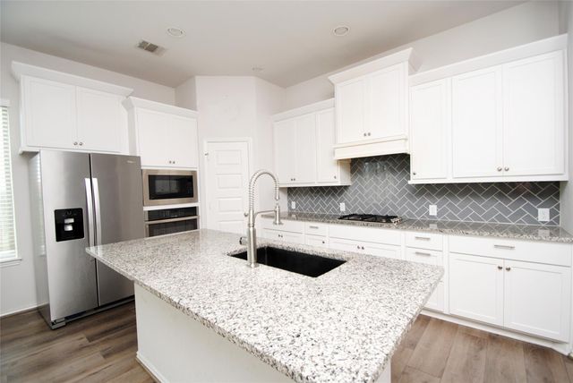 24978 Tidmor Lane, Richmond, TX 77406