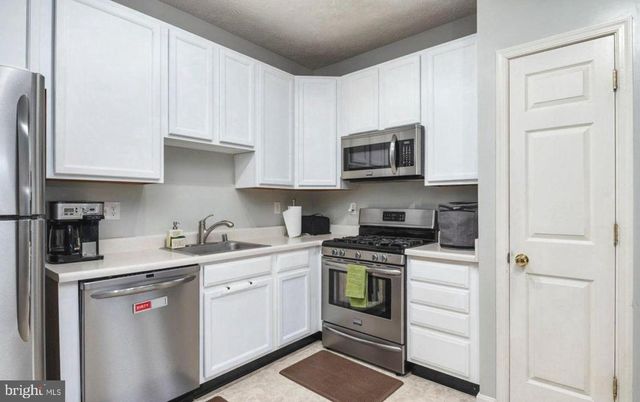 1525 FAIRBROOK CT, Severn, MD 21144