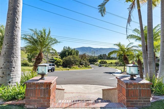 5065 Aviemore Drive, Yorba Linda, CA 92887