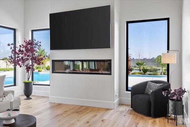 18160 Tiata Avenue, Bakersfield, CA 93314