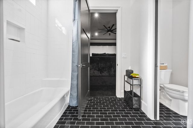 18160 Tiata Avenue, Bakersfield, CA 93314