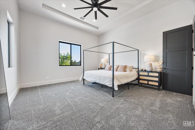 18160 Tiata Avenue, Bakersfield, CA 93314