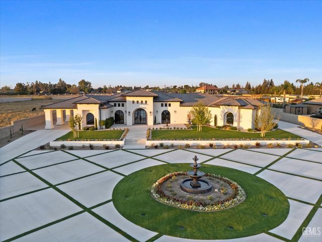 18160 Tiata Avenue, Bakersfield, CA 93314