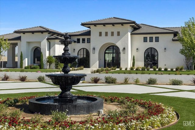 18160 Tiata Avenue, Bakersfield, CA 93314