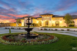 18160 Tiata Avenue, Bakersfield, CA 93314