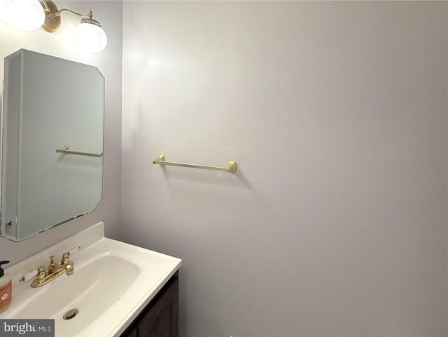 9006 SIDEHILL RD, Ellicott City, MD 21042