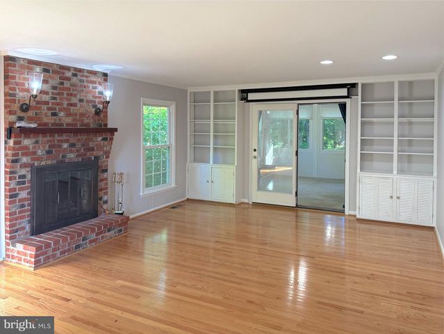 9006 SIDEHILL RD, Ellicott City, MD 21042