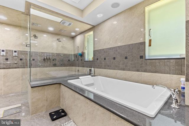 253 BRINDLE ROAD, Mechanicsburg, PA 17055