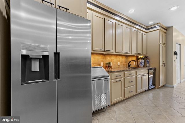 253 BRINDLE ROAD, Mechanicsburg, PA 17055