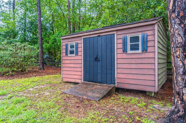 120 Fox Hunt Lane, Southern Pines, NC 28387