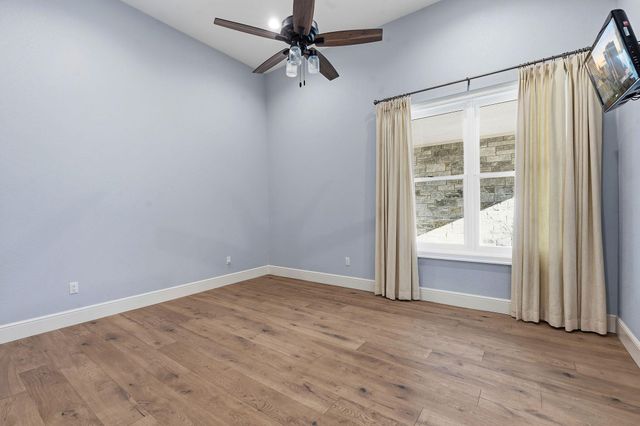 306 Napa CT, Driftwood, TX 78619