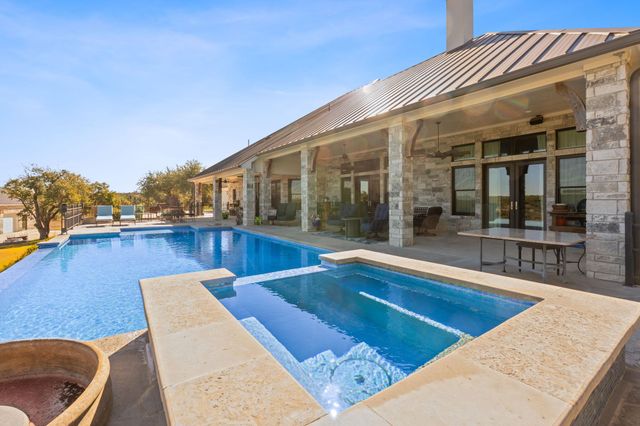 306 Napa CT, Driftwood, TX 78619