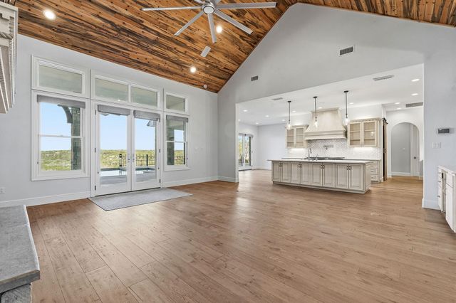 306 Napa CT, Driftwood, TX 78619