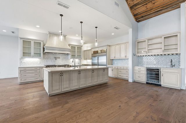 306 Napa CT, Driftwood, TX 78619