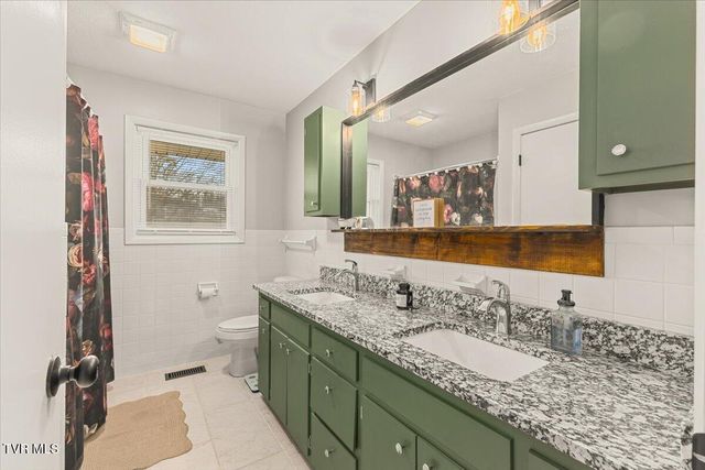 204 Thompson Street, Kingsport, TN 37660