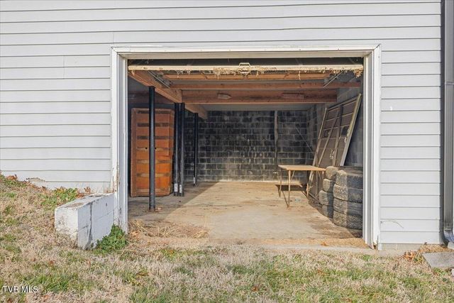 204 Thompson Street, Kingsport, TN 37660