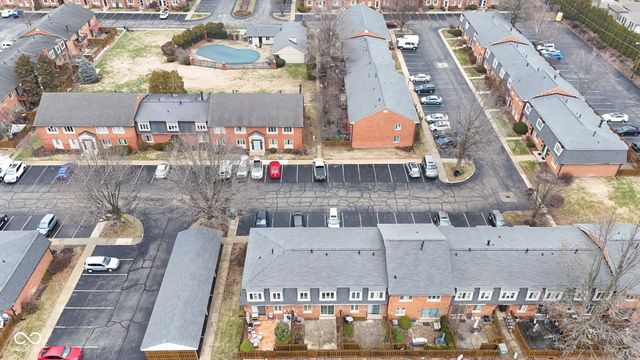 1131 Canterbury Square S, Indianapolis, IN 46260