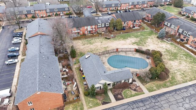 1131 Canterbury Square S, Indianapolis, IN 46260