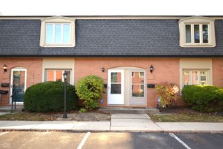 1131 Canterbury Square S, Indianapolis, IN 46260