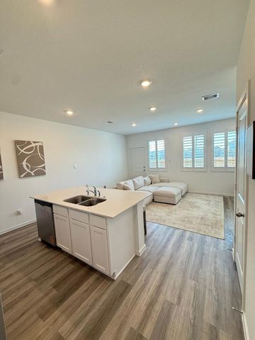 1026 Moon Drop Lane, Houston, TX 77090