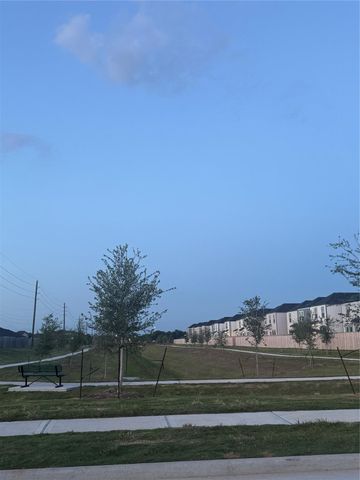 1026 Moon Drop Lane, Houston, TX 77090