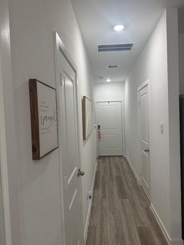 1026 Moon Drop Lane, Houston, TX 77090
