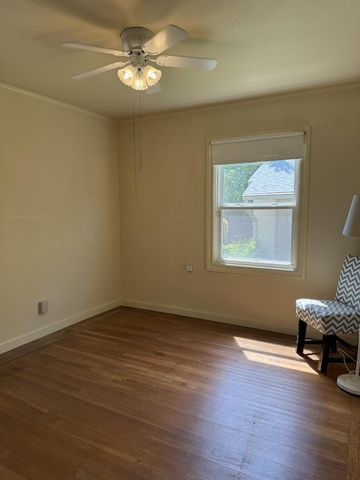 2197 Cambridge St, Sacramento, CA 95815