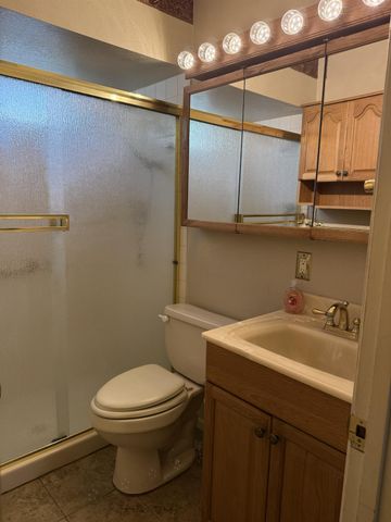 2197 Cambridge St, Sacramento, CA 95815