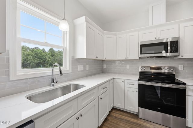 107 Sagewood Drive, Dudley, NC 28333
