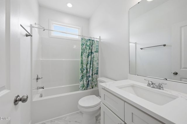 107 Sagewood Drive, Dudley, NC 28333