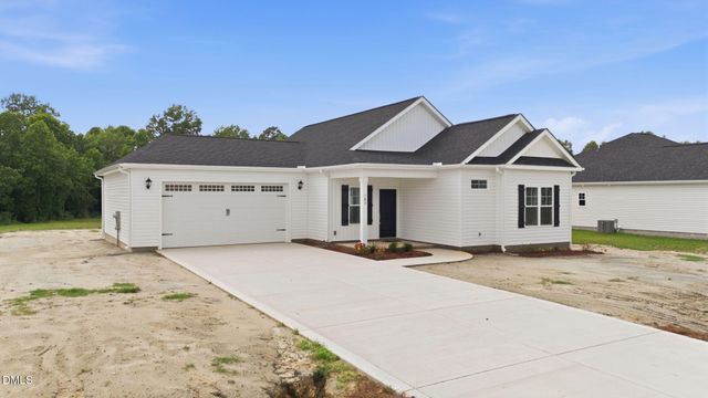 107 Sagewood Drive, Dudley, NC 28333