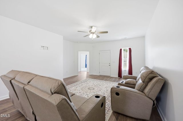 107 Sagewood Drive, Dudley, NC 28333