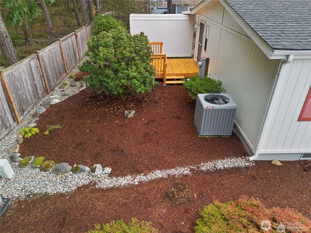 4 Blitzen Lane, Shelton, WA 98584