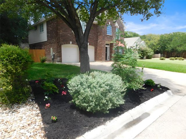 30003 OAKLAND HILLS DR, Georgetown, TX 78628