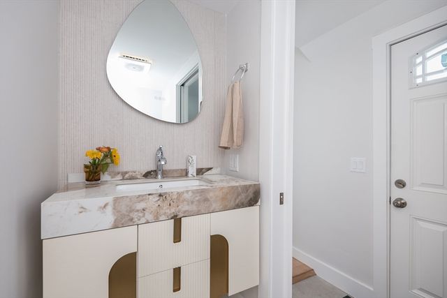 12 Norton St, Boston, MA 02136