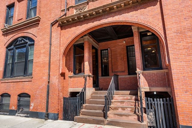 8 Fairfield Street, Boston, MA 02116