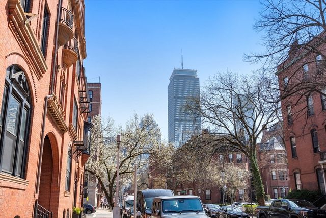 8 Fairfield Street, Boston, MA 02116