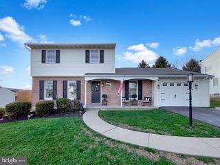 192 FAITH DR, Blandon, PA 19510