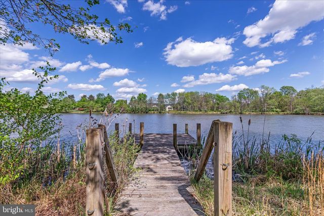 7821 ONTARIO RD, Gainesville, VA 20155