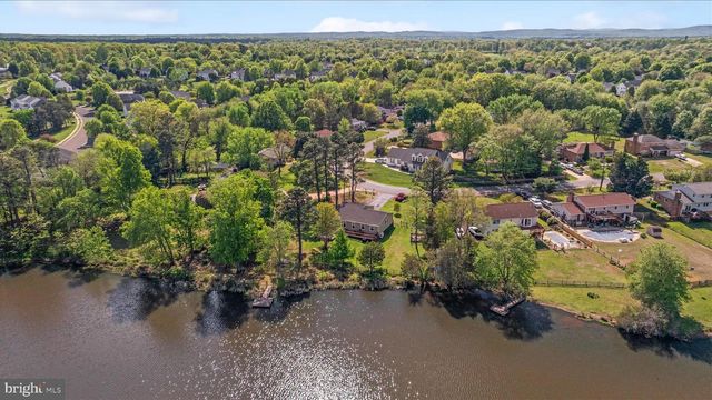 7821 ONTARIO RD, Gainesville, VA 20155