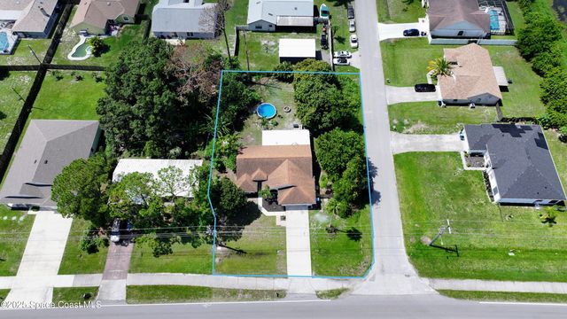 136 Emerson Drive NW, Palm Bay, FL 32907