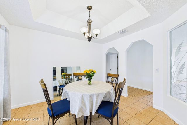 136 Emerson Drive NW, Palm Bay, FL 32907