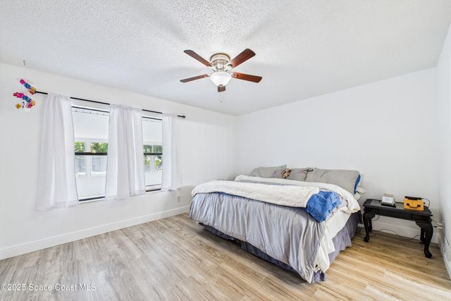 136 Emerson Drive NW, Palm Bay, FL 32907