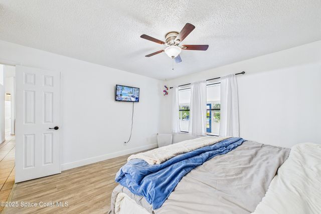 136 Emerson Drive NW, Palm Bay, FL 32907