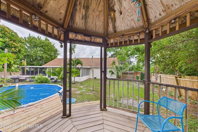 136 Emerson Drive NW, Palm Bay, FL 32907